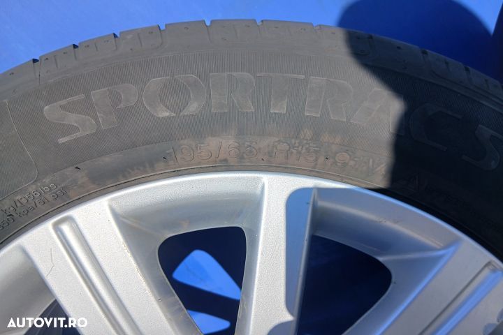 Jante aliaj cu anvelope 15 - set 5K0601025J 195/65 R15 6.5JX15H2 ET50 - 4
