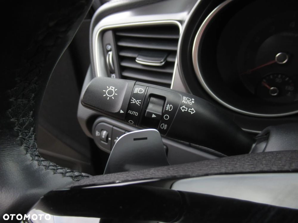 Kia XCeed 1.5 T-GDI M DCT - 12