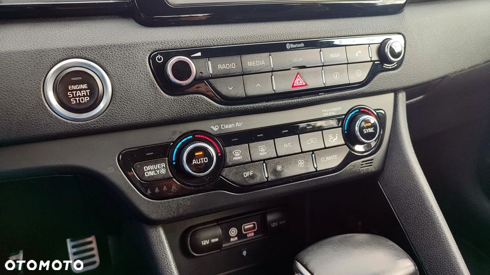 Kia Niro - 34