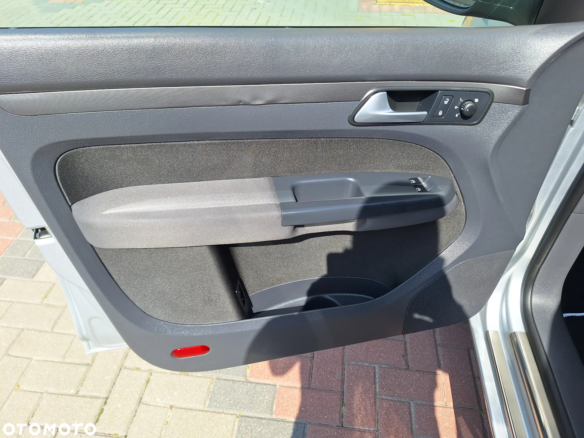 Volkswagen Touran 1.9 TDI Freestyle - 14