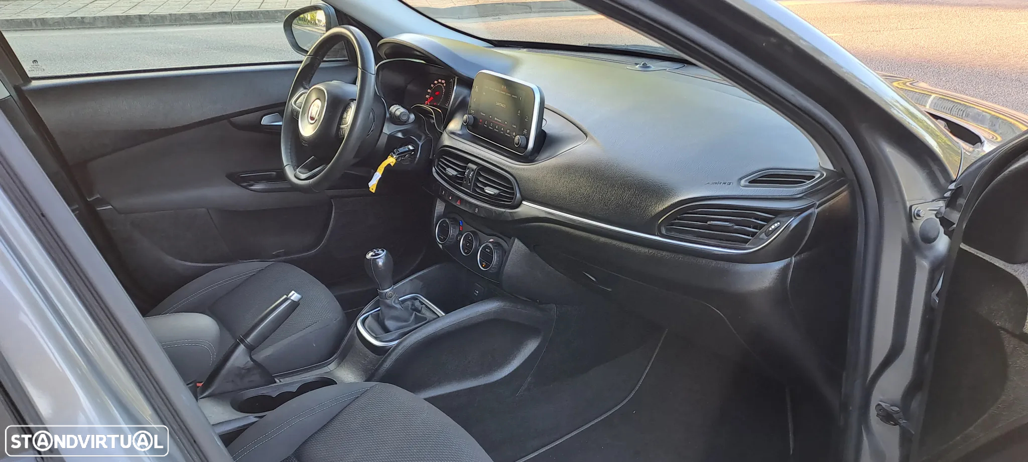 Fiat Tipo 1.3 M-Jet Lounge J17 - 12
