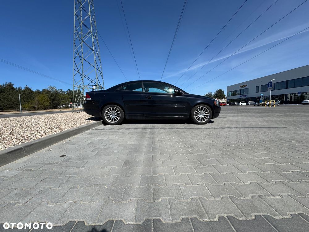 Volvo C70 2.0D Momentum - 7