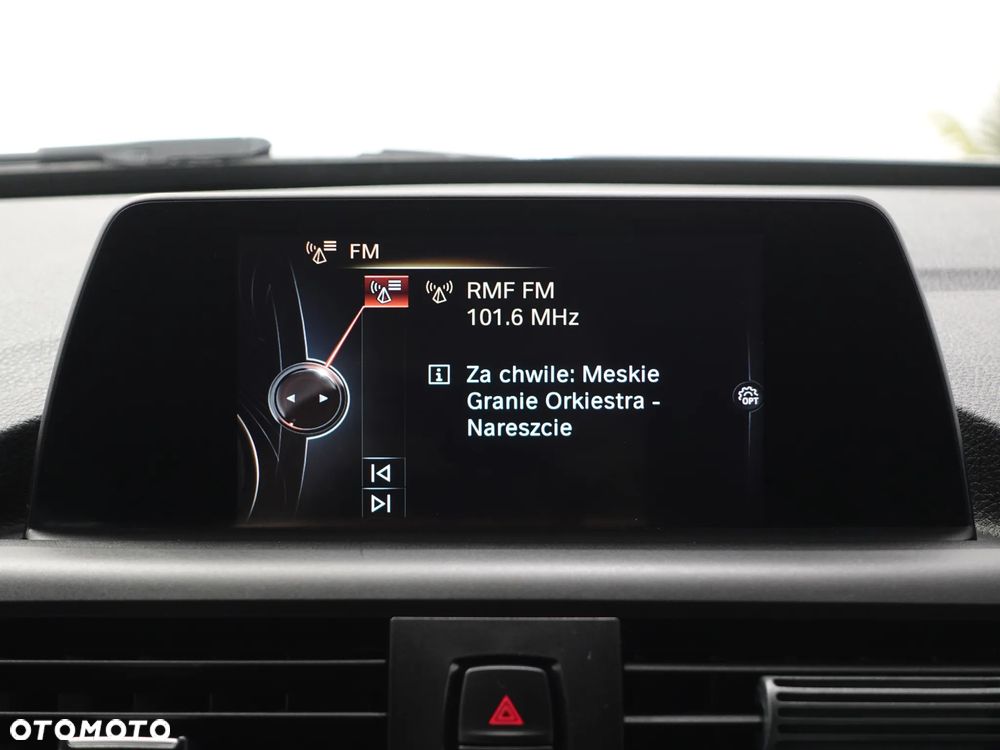 BMW Seria 1 - 36