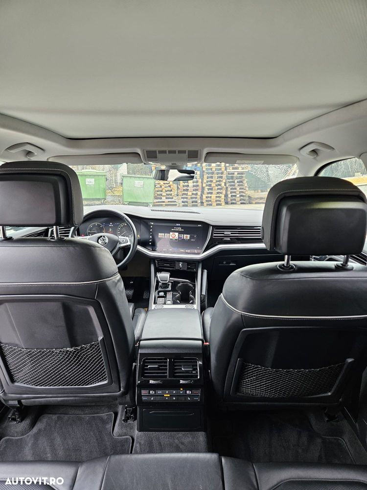 Volkswagen Touareg V6 TDI Elegance - 10