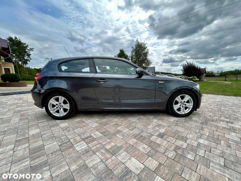 BMW Seria 1 120d DPF - 5