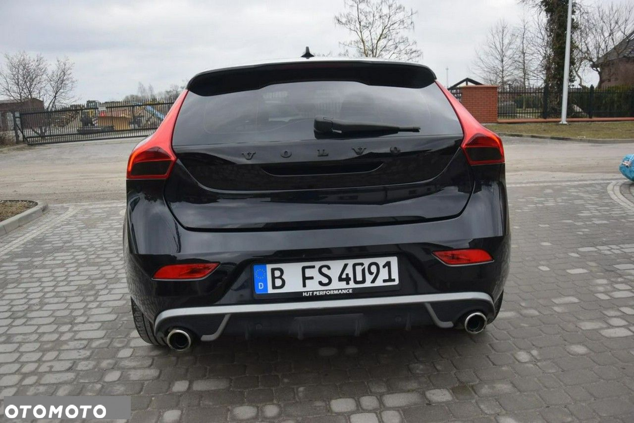 Volvo V40 D4 Drive-E R-Design Kinetic - 12
