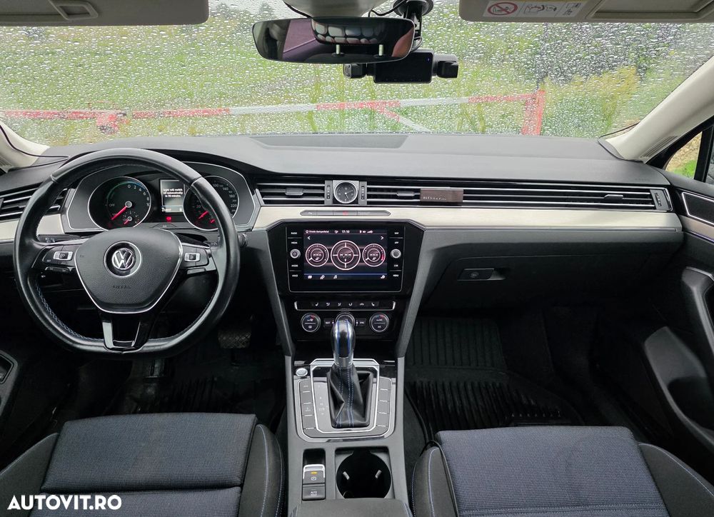 Volkswagen Passat Standard - 7
