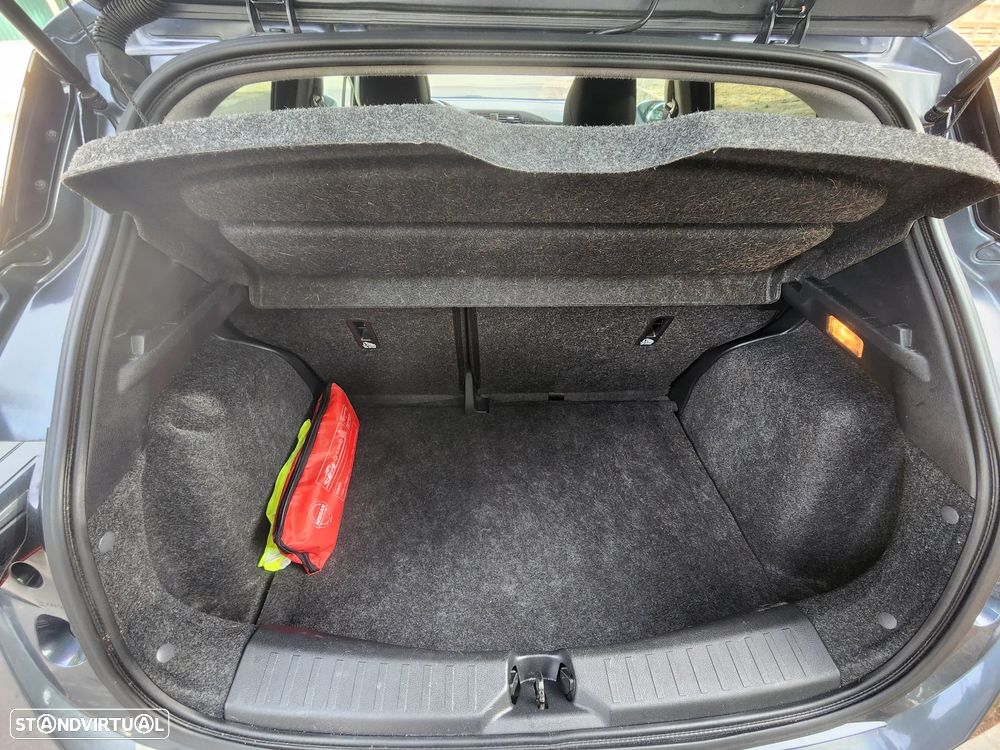 Nissan Micra - 22