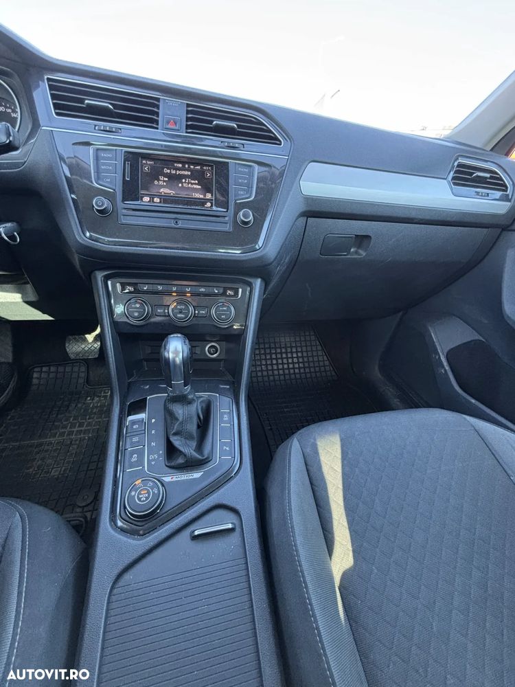 Volkswagen Tiguan 2.0 TDI DPF DSG 4Mot Comfortline - 8