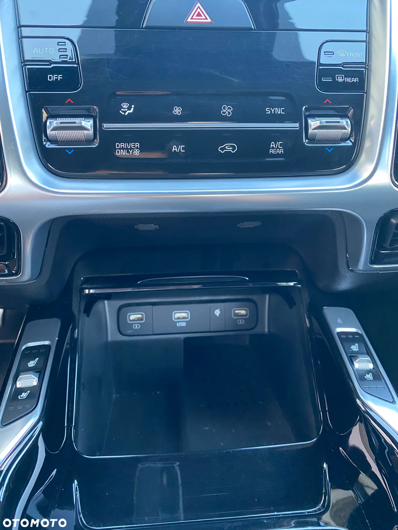Kia Sorento - 10