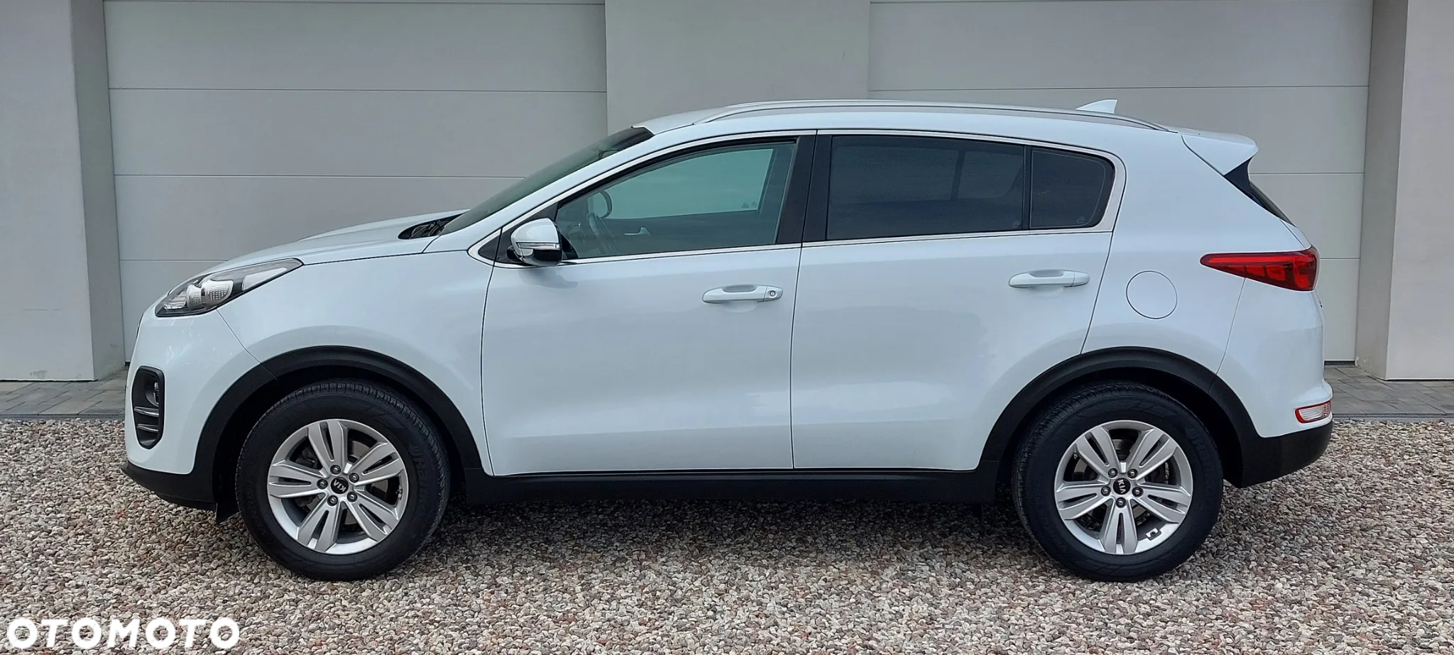 Kia Sportage 1.6 GDI 2WD Attract - 12