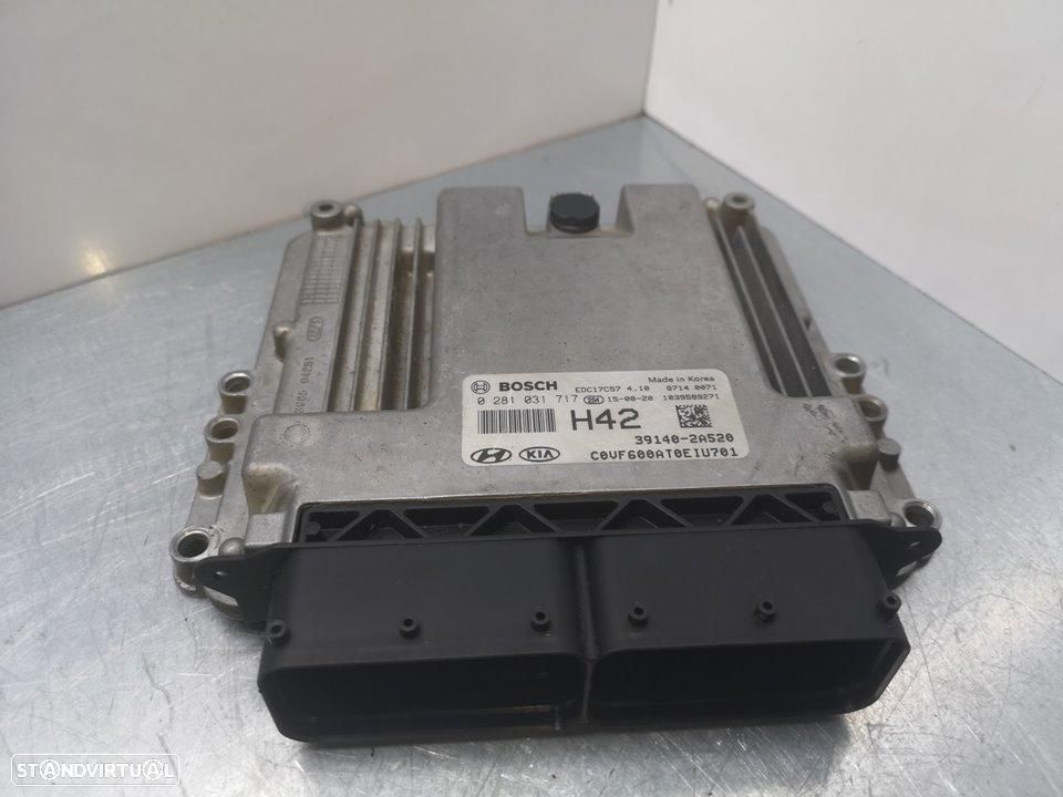 CENTRALINA DO MOTOR UCE HYUNDAI I40 VF - 1