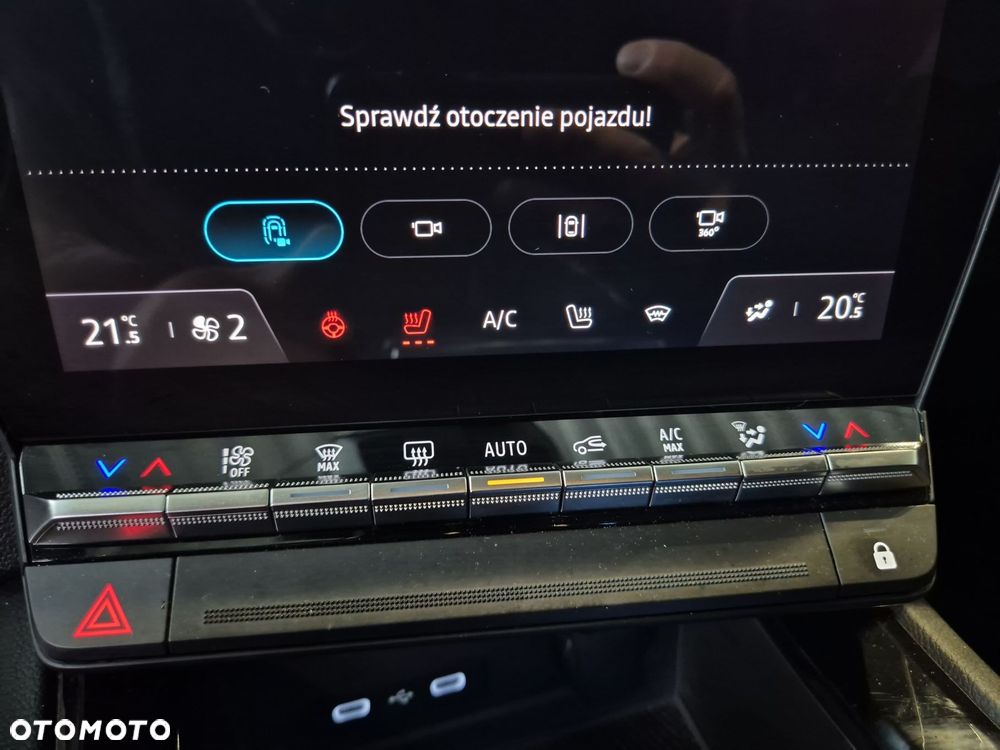 Renault Austral 1.3 TCe mHEV Esprit Alpine - 16