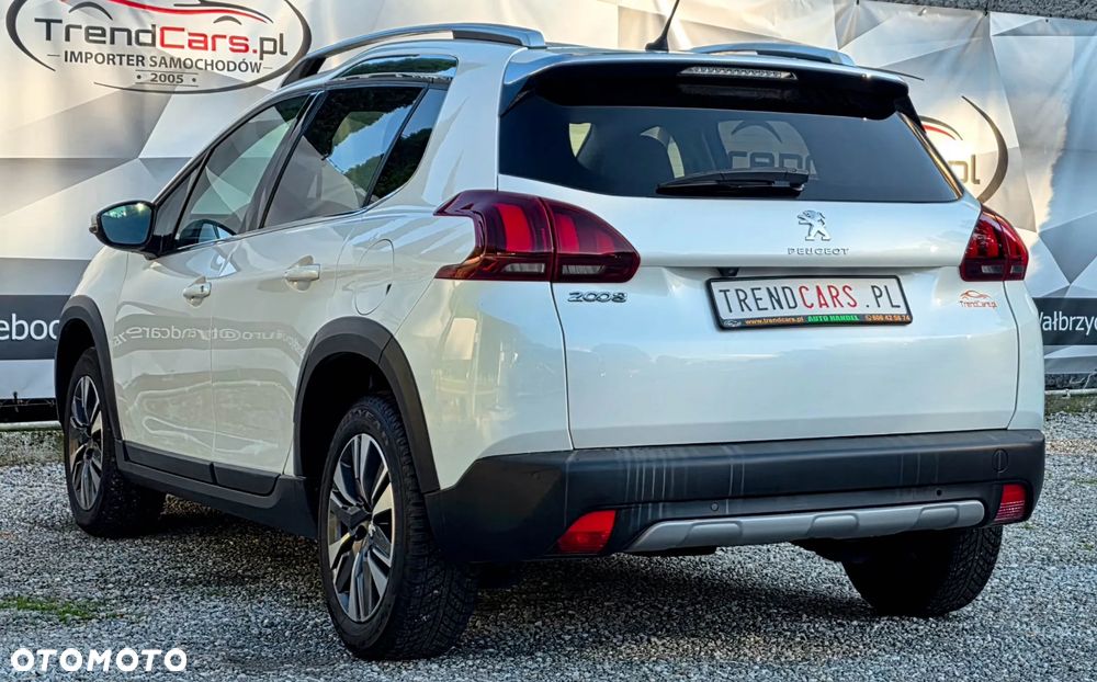 Peugeot 2008 - 32
