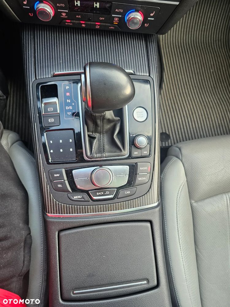 Audi A6 Allroad - 36