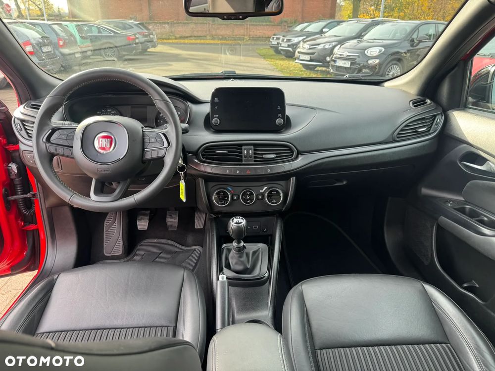Fiat Tipo 1.4 T-Jet 16v Sport - 15