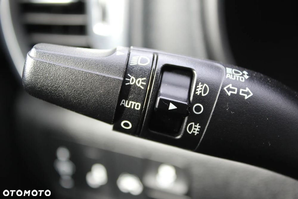 Kia Sportage 1.7 CRDI XL 2WD - 23