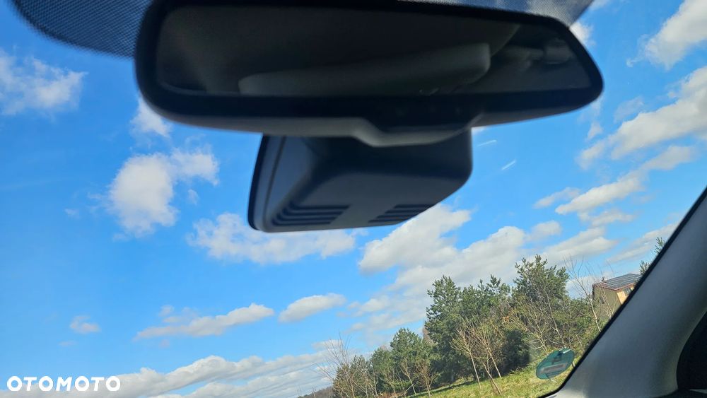 Nissan Qashqai 1.2 DIG-T N-Connecta EU6 - 20