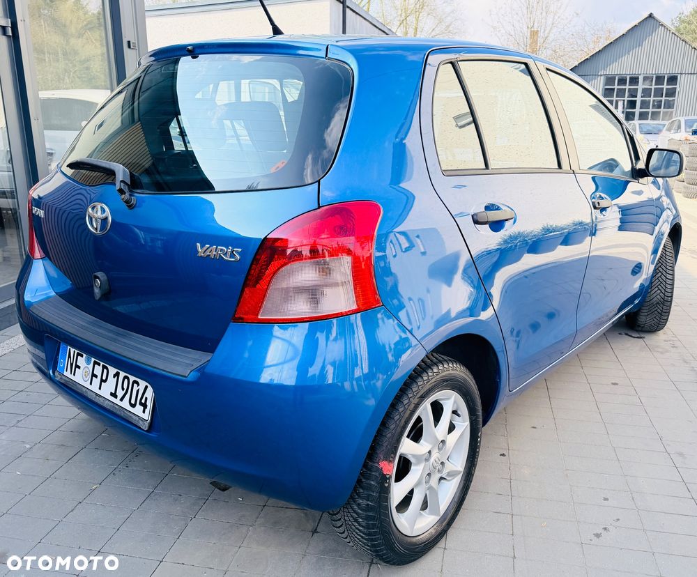 Toyota Yaris 1.0 Luna A/C - 4