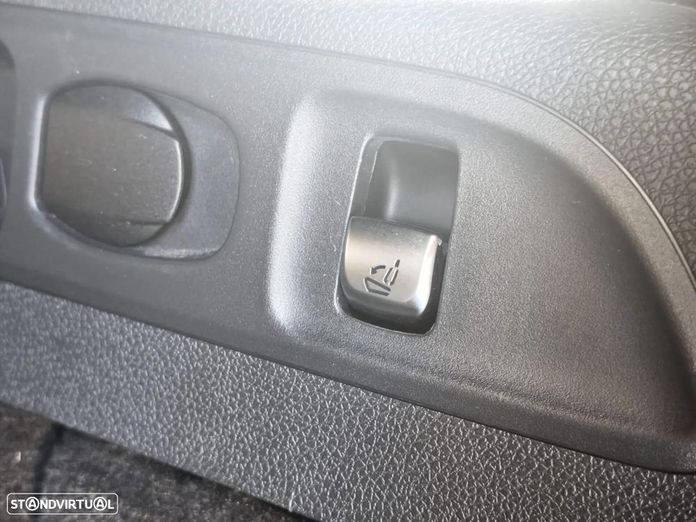 Mercedes-Benz E 300 e Station 9G-TRONIC AMG Line - 55
