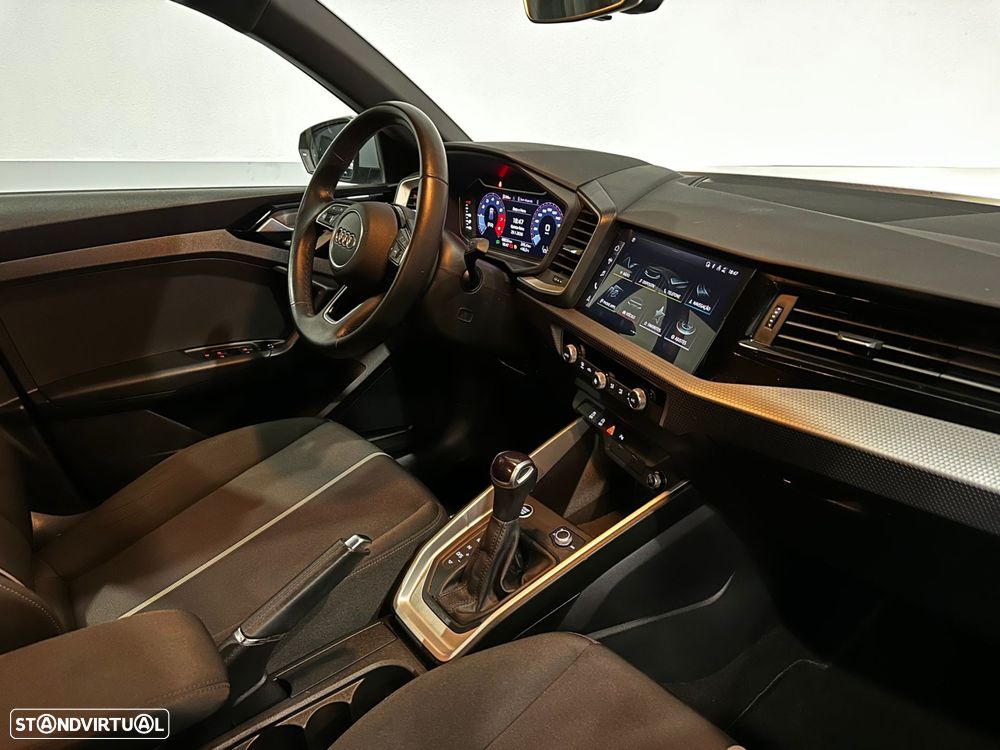 Audi A1 Sportback 30 TFSI S tronic - 29