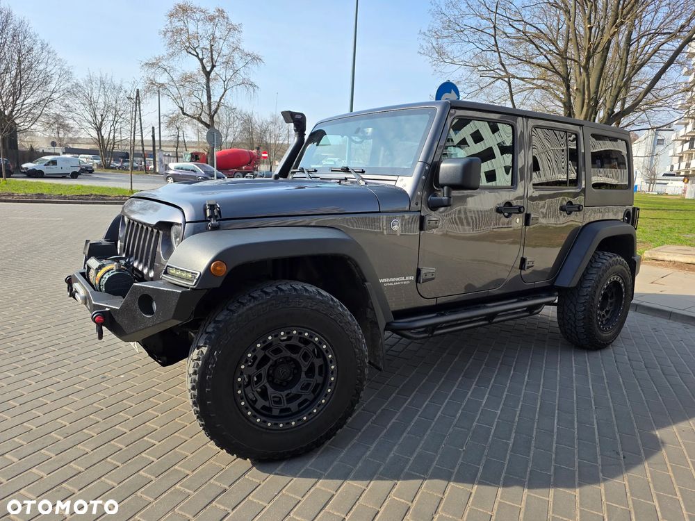 Jeep Wrangler - 3