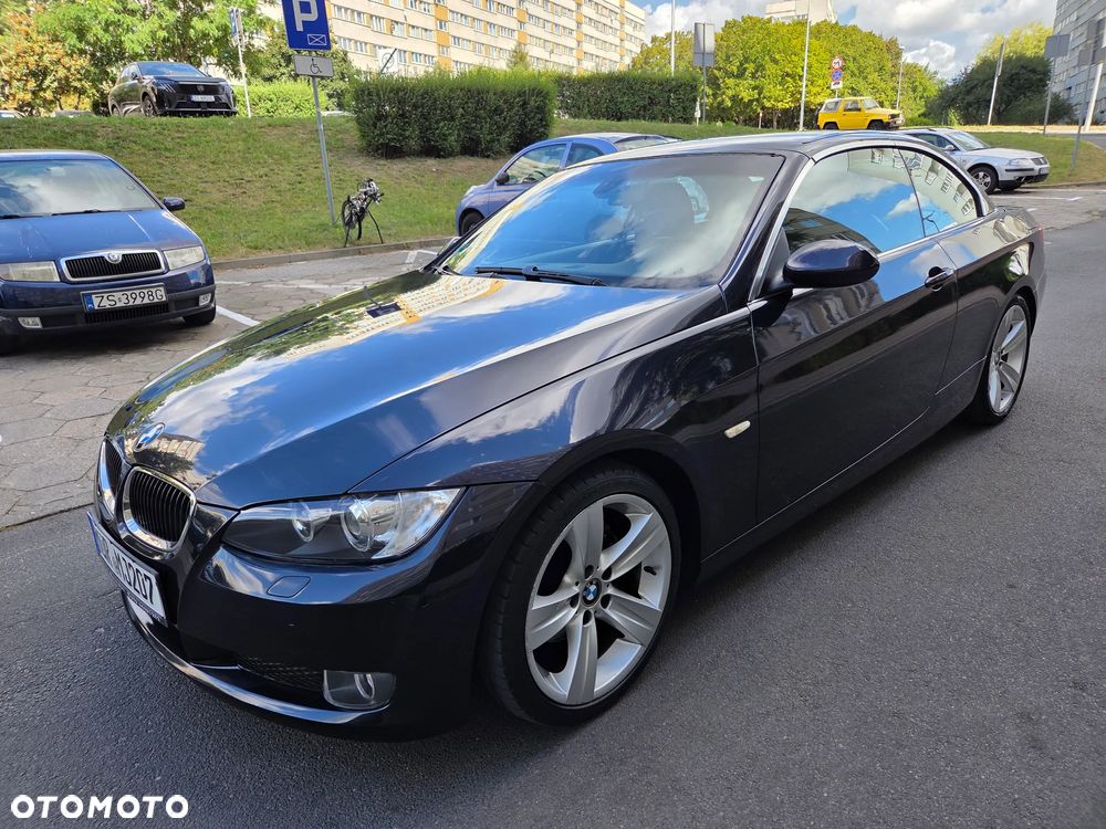 BMW Seria 3 320i Cabrio - 11
