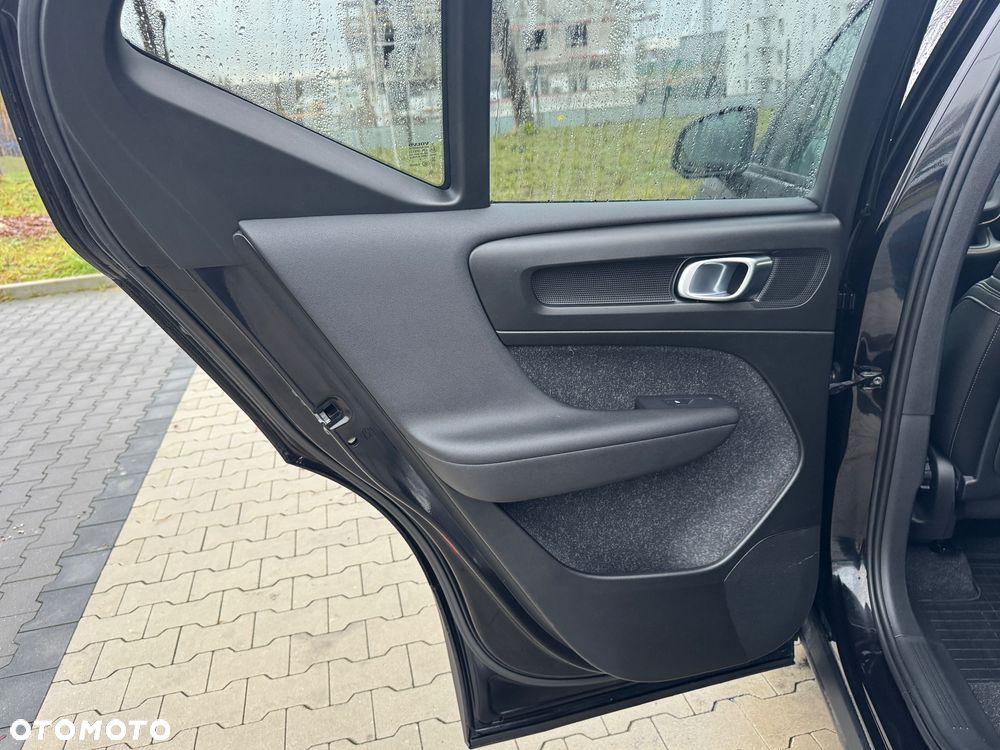 Volvo XC 40 D3 SCR Momentum - 30