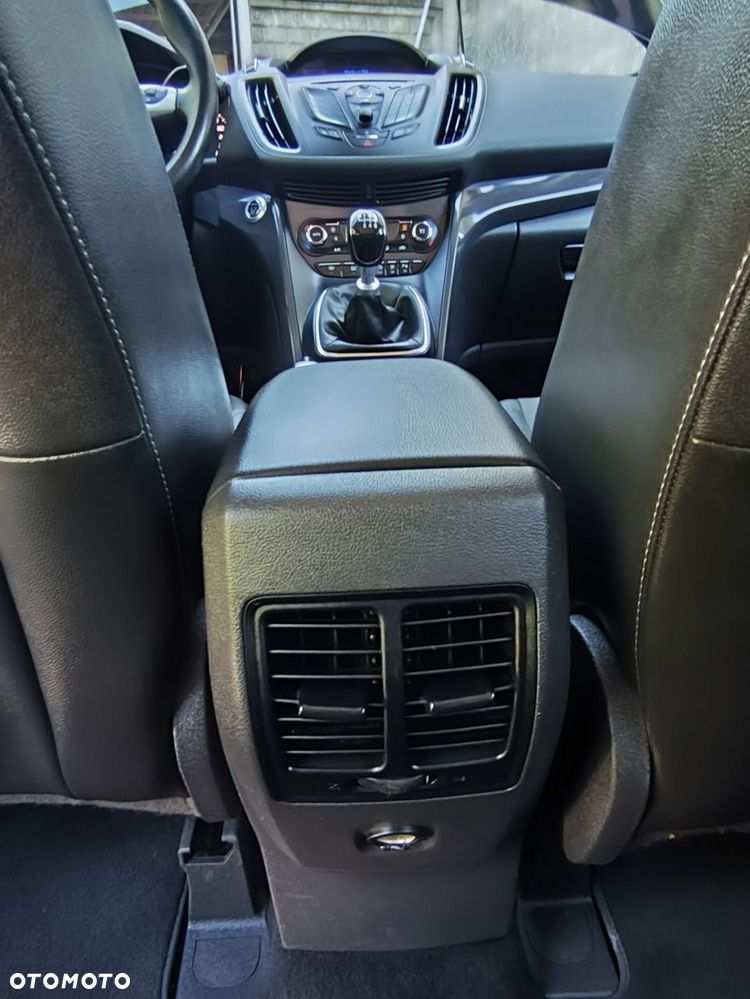 Ford Kuga 2.0 TDCi Titanium - 23
