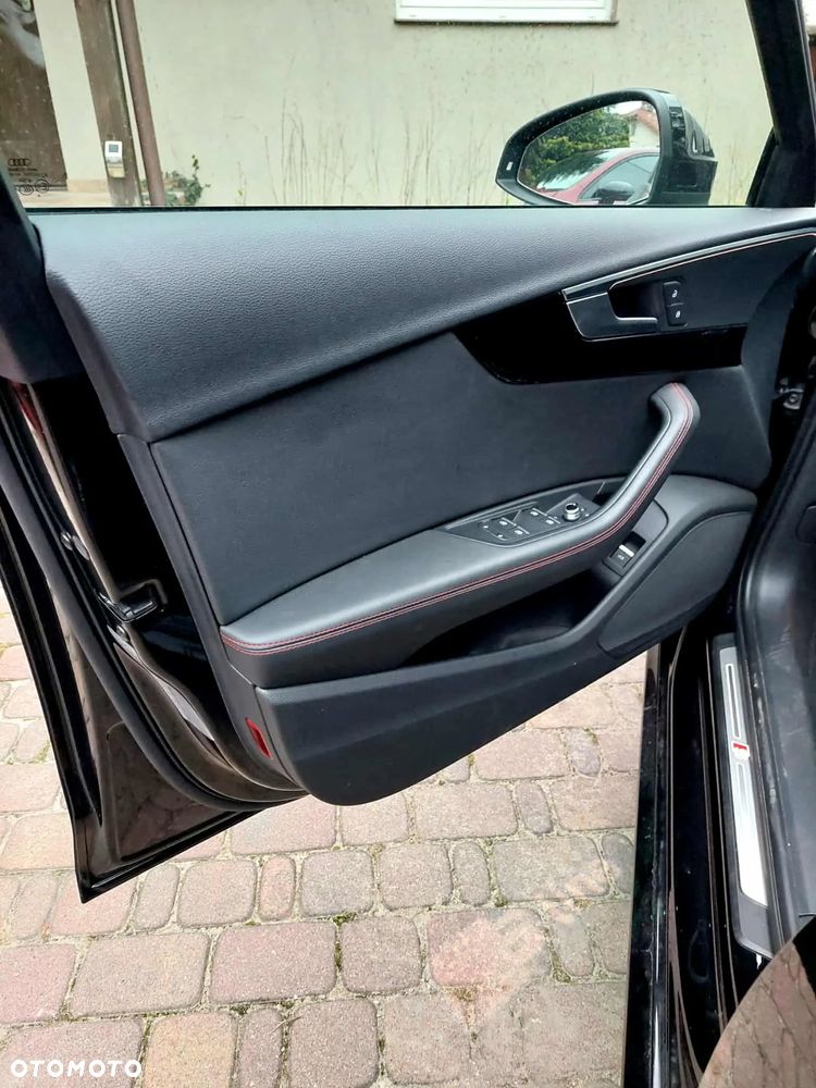 Audi A4 Avant 40 TFSI S tronic sport - 13