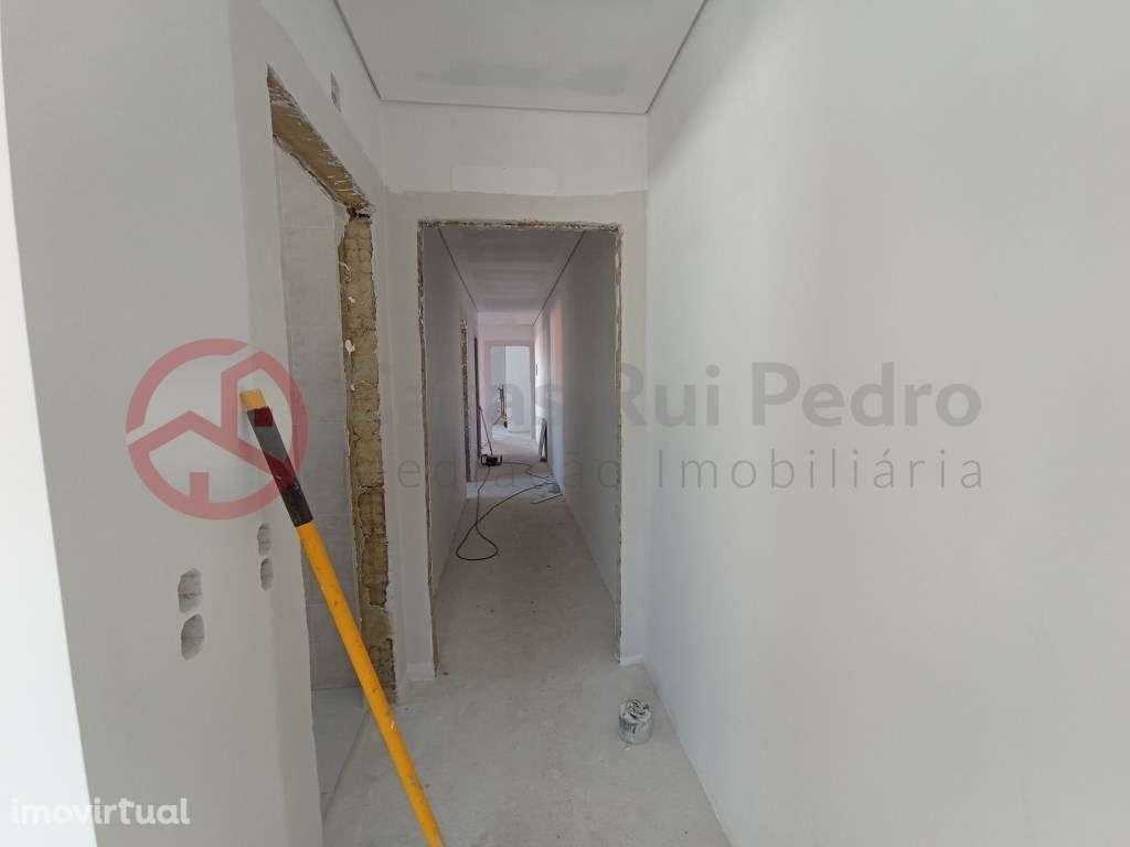 Moradia Geminada T3 com Pérgula - Grande imagem: 3/24