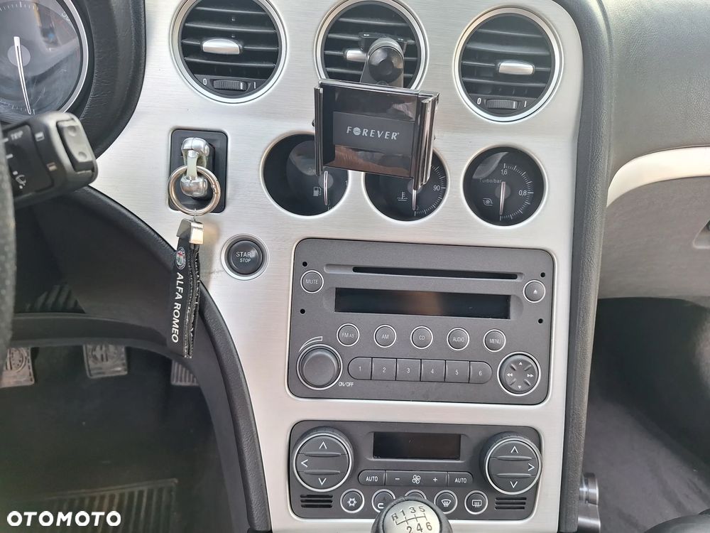 Alfa Romeo Brera 2.4JTDM Sky View - 9