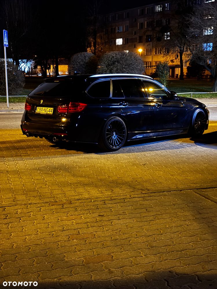 BMW Seria 3 330d M Sport - 1