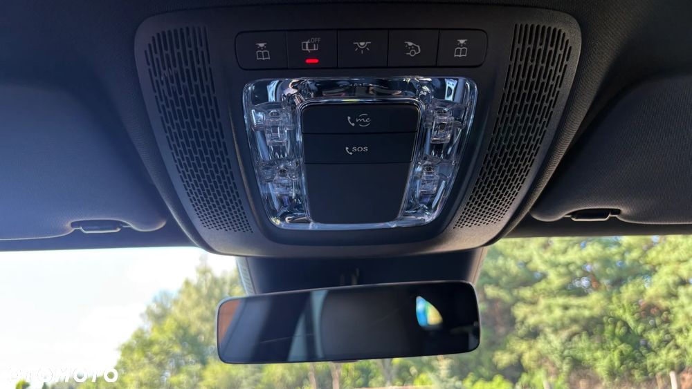 Mercedes-Benz CLA 200 d Progressive 8G-DCT - 29