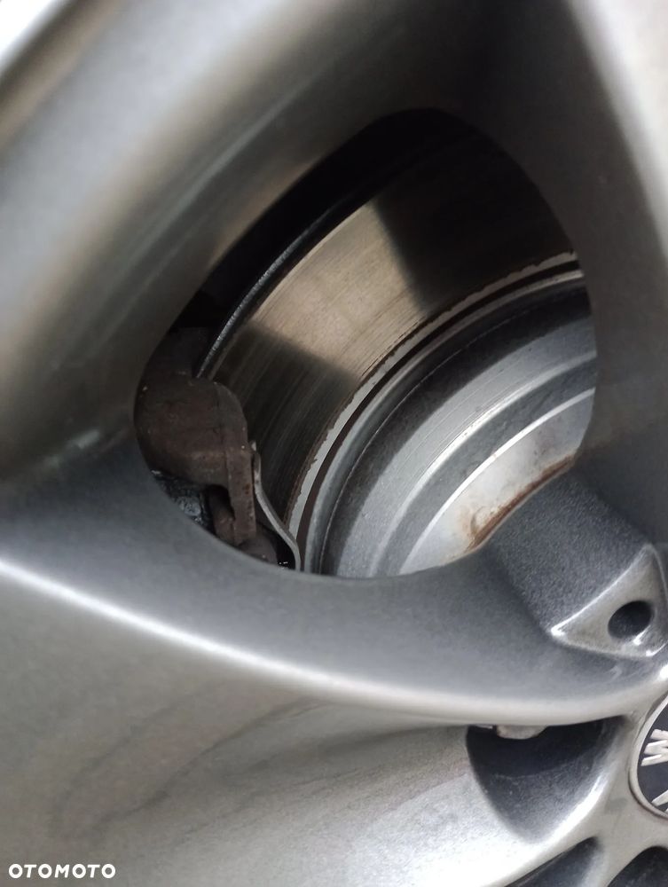 BMW Seria 3 318d DPF - 15