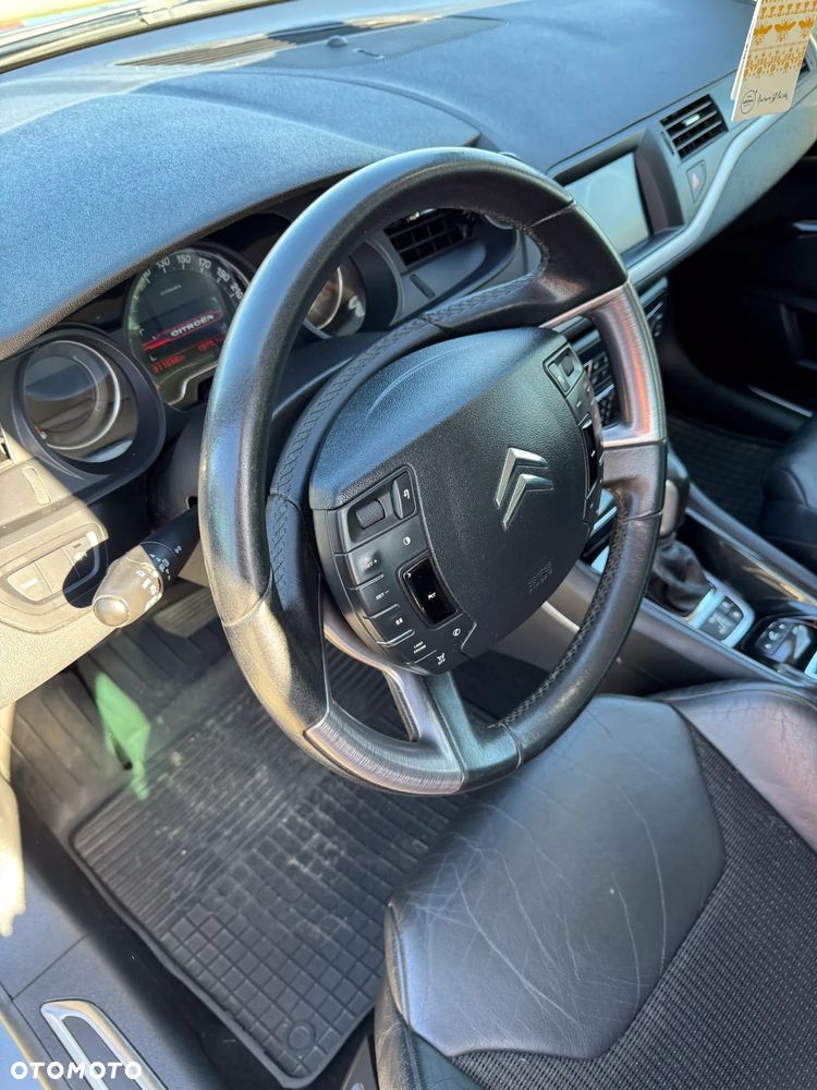 Citroën C5 Tourer V6 HDi 205 Biturbo FAP Exclusive - 10