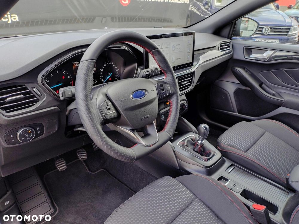 Ford Focus - 10