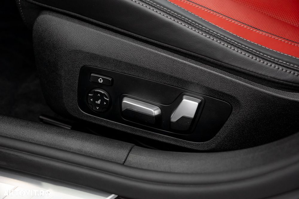 BMW Seria 8 840i xDrive AT - 14