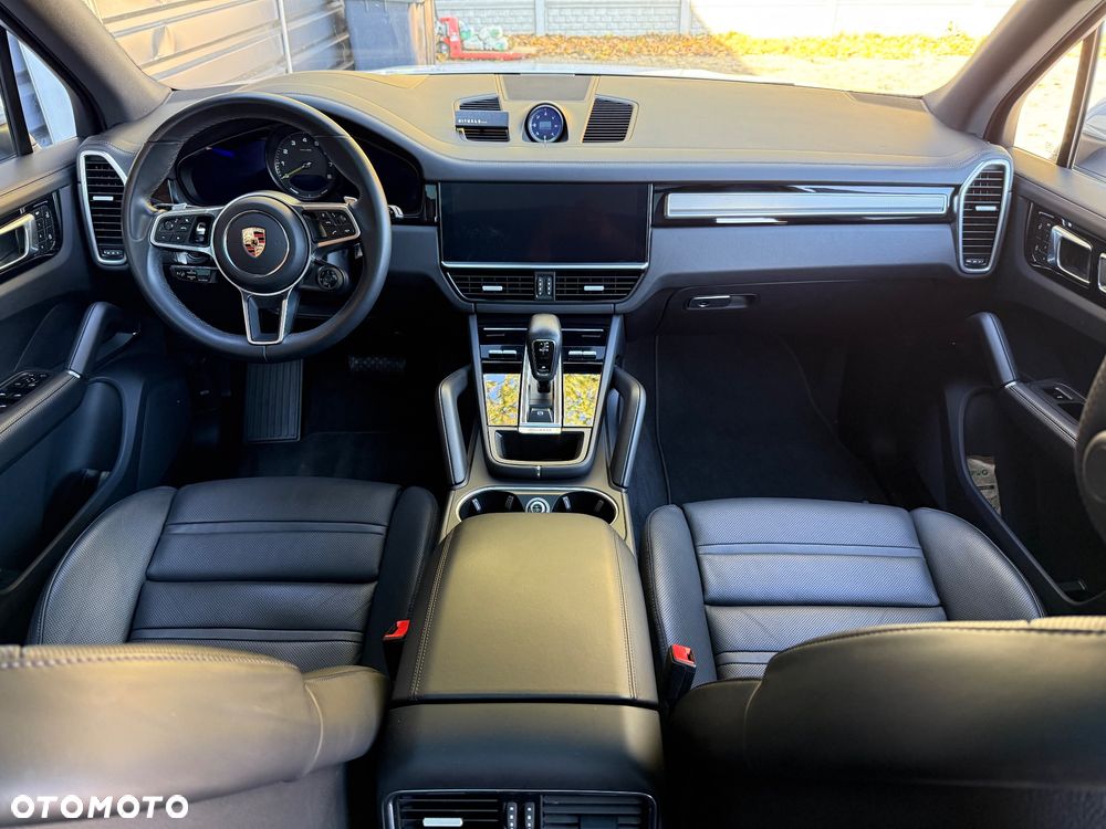 Porsche Cayenne Platinum Edition - 6