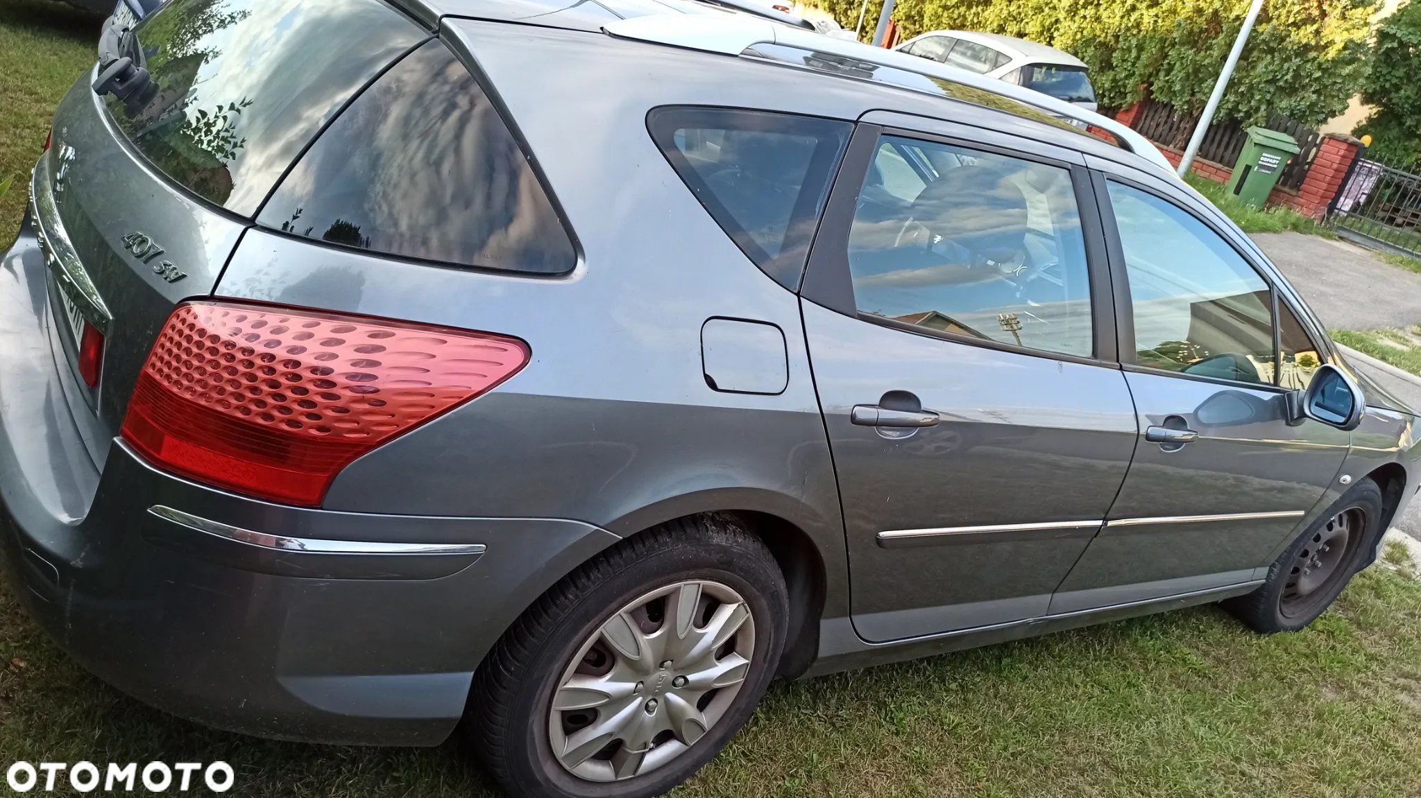 Peugeot 407 - 2