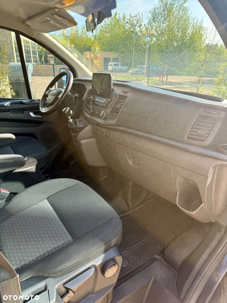 Ford Transit Custom 310 L2H1 Limited - 11