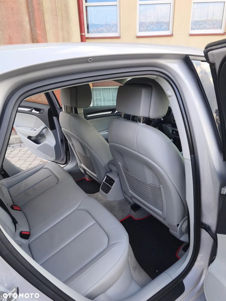 Audi A3 Limousine 40 TFSI Quattro S tronic - 13