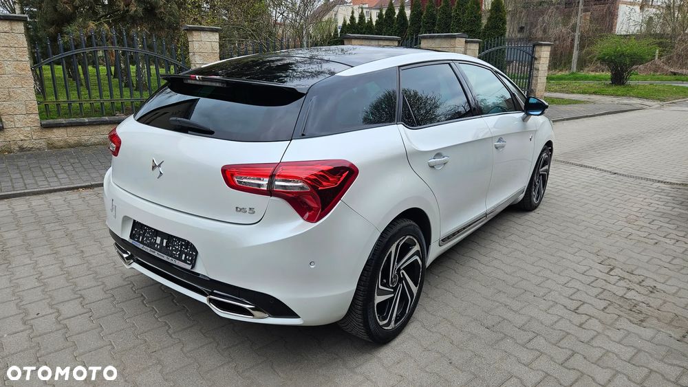 DS Automobiles DS 5 - 7