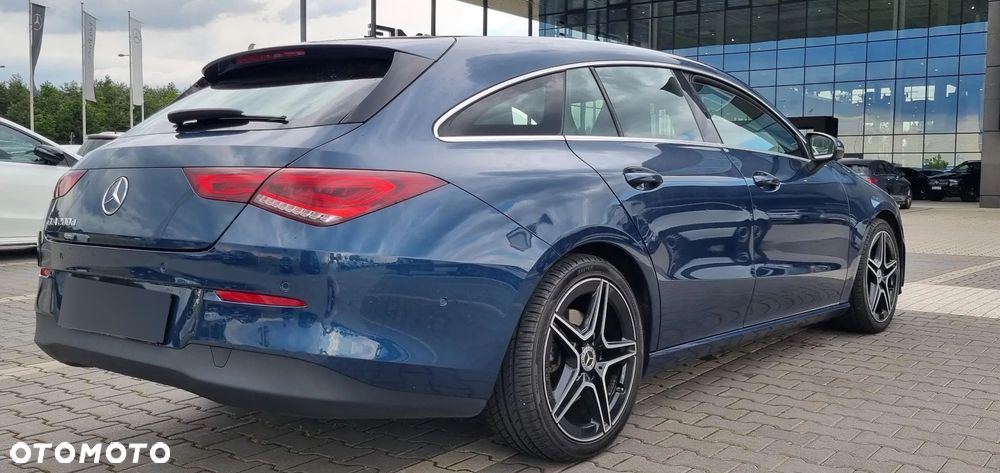 Mercedes-Benz CLA 200 d AMG Line 8G-DCT - 4