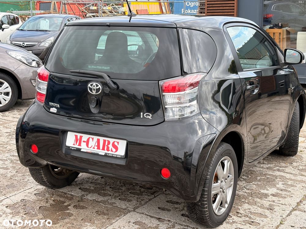 Toyota iQ 1.0 Sol - 9