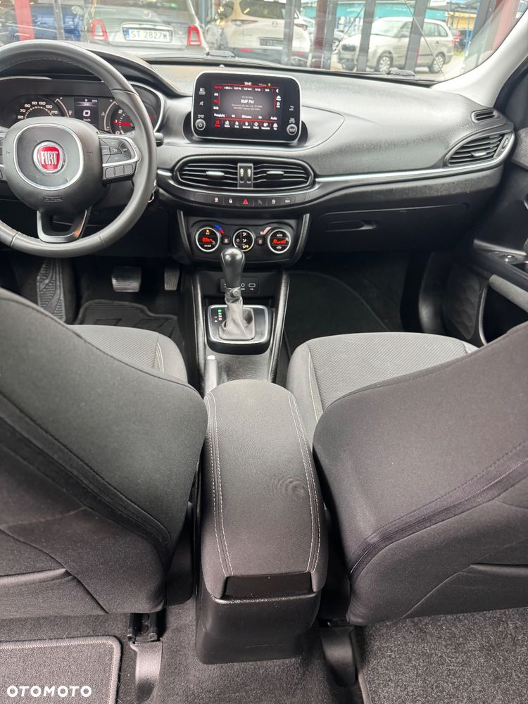 Fiat Tipo 1.6 MultiJet DCT Lounge - 20