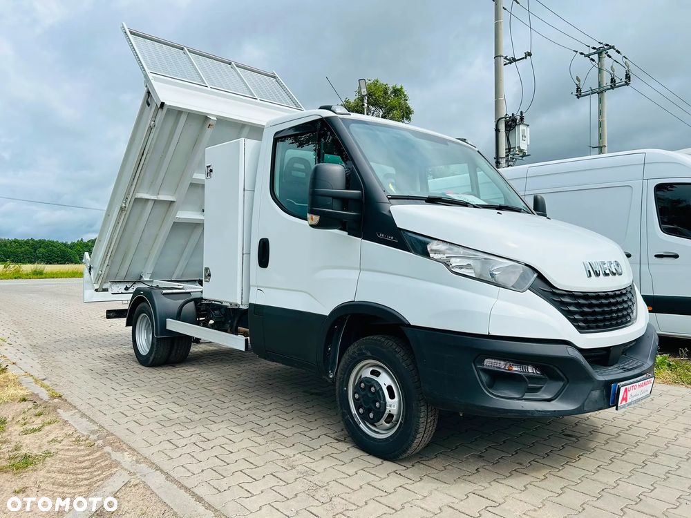 Iveco 35C14 - 17