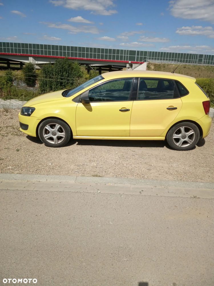 Volkswagen Polo - 5