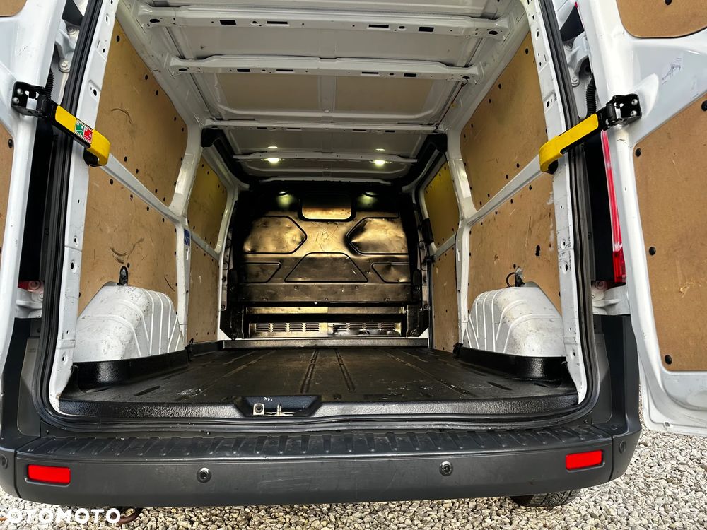 Ford Transit Custom - 7