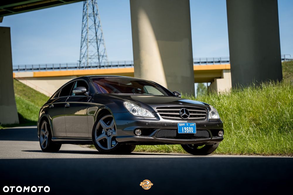 Mercedes-Benz CLS - 4
